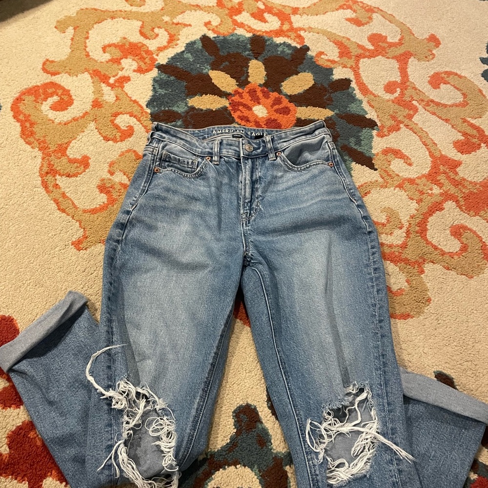 American Eagle Outfitters Light Blue Distressed Boyfriend Jeans